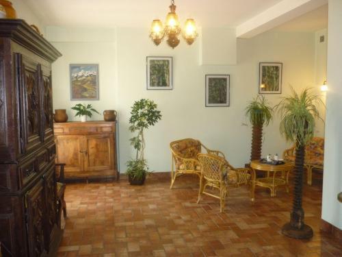 Bed and Breakfast Le Miramont Orincles Экстерьер фото